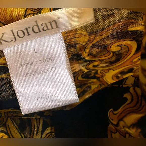 Sold🛑Jordan~ Women’s Multi Gold/Black Floral Design Blouse, long sleeves, Size - Picture 8 of 8